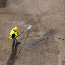 Reasons to Invest in Commercial Pressure Washing Work