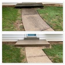driveway-cleaning-on-waggoner-blvd-in-elsberry-mo 0